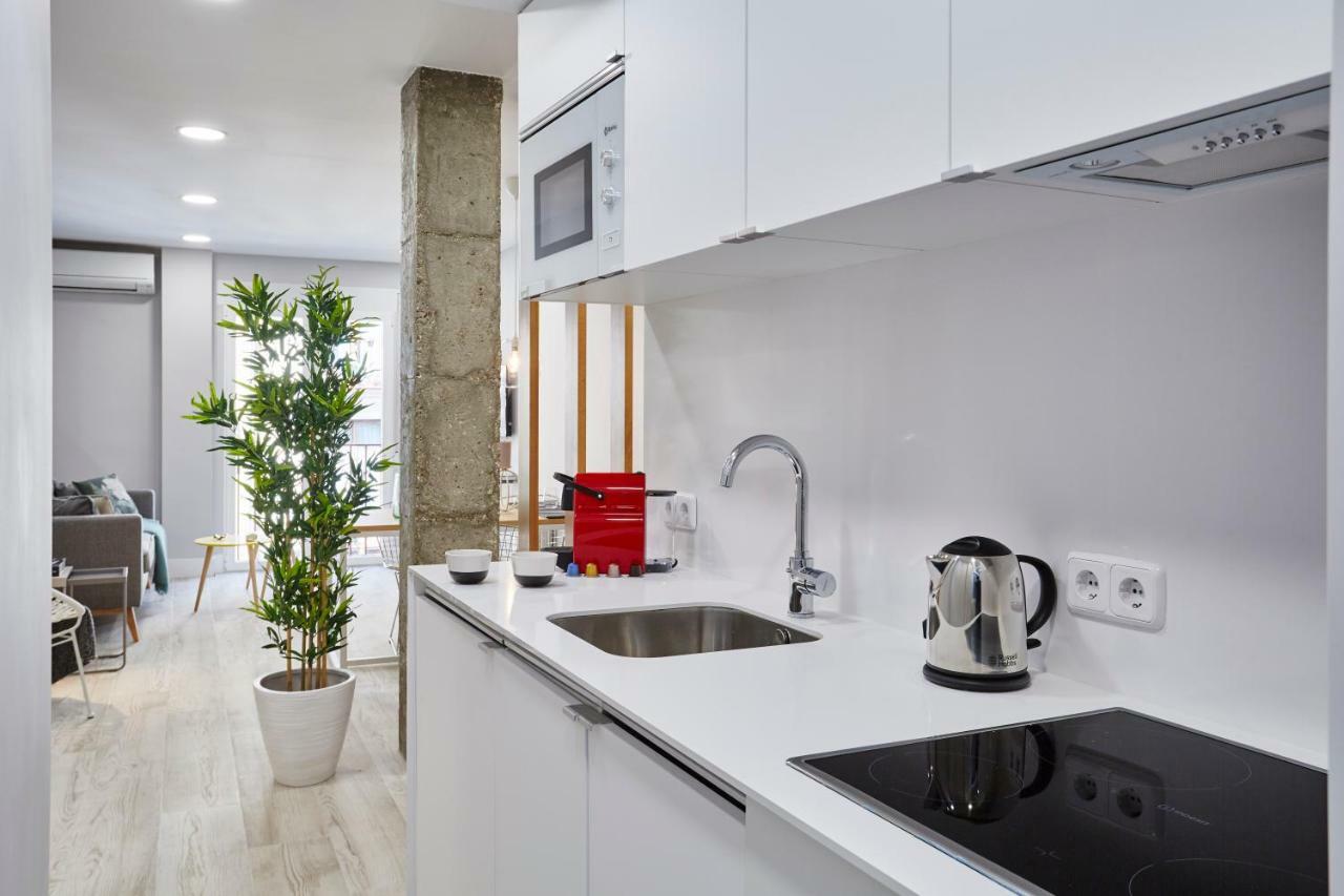 Leeways Apartment In Ave Maria マドリード エクステリア 写真